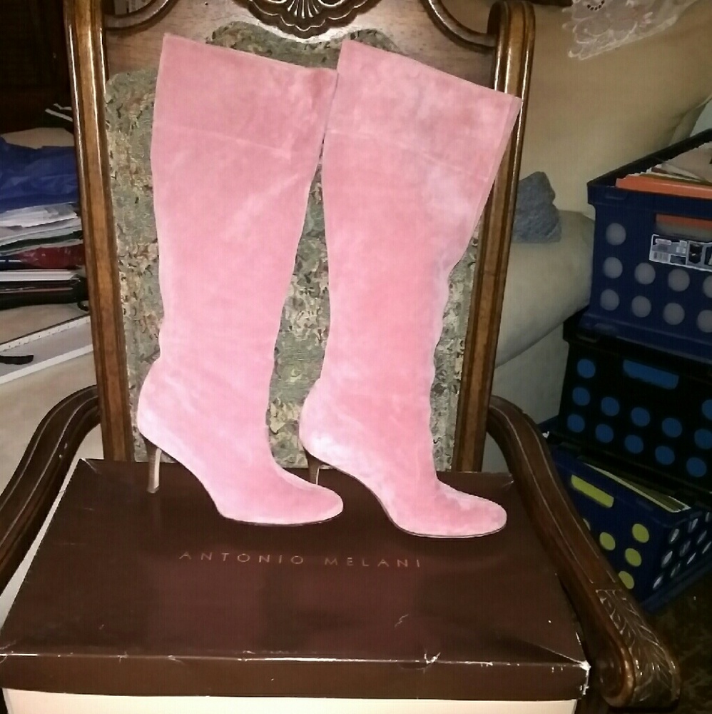 Ladies boots - Picture 2 of 2